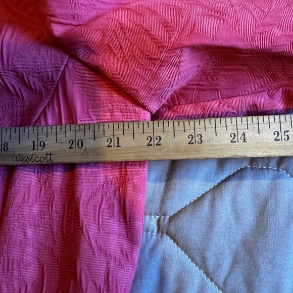 SAG HARBOR Size 10 Women's Solid Pink Blazer 2-Pockets 3-Button Jacket Textured - Picture 7 of 13